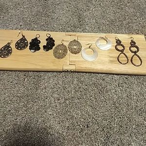 Earrings lot